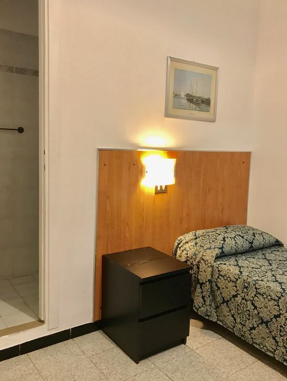 רומא Hotel Fiorenza מראה חיצוני תמונה